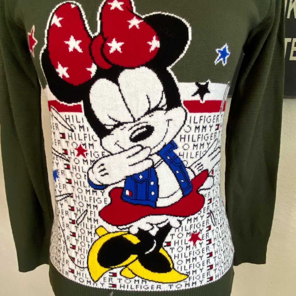Super RARE TOMMY HILFIGER Minnie Mouse sweatshirt - Picture 3 of 5